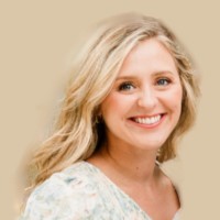 Miranda McGee Email & Phone Number