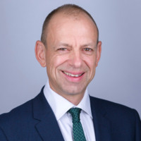 Oxford International Education Group Employee Robin Fry's profile photo