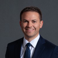 Alvarez & Marsal Employee Sam Schreiber's profile photo