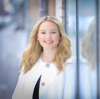 Helmsauer Gruppe Employee Christie Rowberry's profile photo