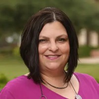 Kim Graves Email & Phone Number