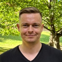 Dmitrij Bučkovský Email