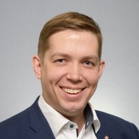 Lauri Tanner Email