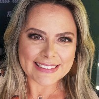 Danielle Leite Email & Phone Number