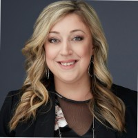 Verizon Wireless Communications Employee Amanda Binienda's profile photo