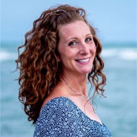 Heidi Stuive Email & Phone Number