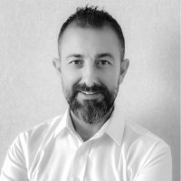 Timur Hülagü Email