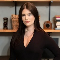 Fernanda Barcelos Email