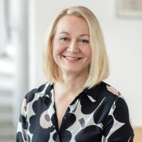 Riikka Molander Email