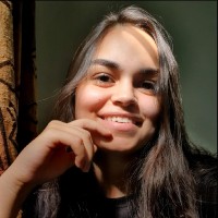 Ana Caixeta Email