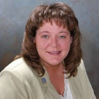 Naomi Fogelberg Email & Phone Number
