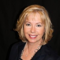 RE/MAX Cinco Ranch Employee Kristi Halphen's profile photo