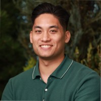 WHISTLE STOP Employee Thomas Nguyen's profile photo