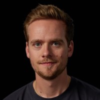 Extra Card Employee Cyrus Summerlin's profile photo