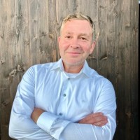 Simon Dummermuth Email