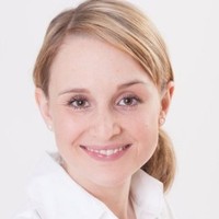 Julia Unfricht Email