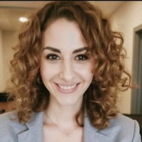 Emine Karakolcu Email