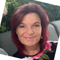 Ellen Lever Email