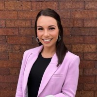 Ellie Brown Email & Phone Number