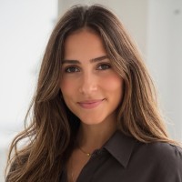 Celia Luz Email & Phone Number