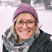 Moving Mountains Employee Katie Bell's profile photo