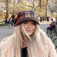 KITTENISH Employee Tess Kelly's profile photo