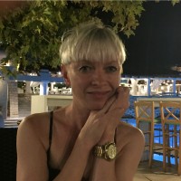 Motel Rocks Employee Sarah Danbury's profile photo
