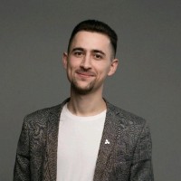 Vladyslav Umantsiv Email
