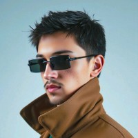 Adnan Khan Email