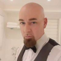 Beach Enclave Employee Errol Elmaz's profile photo