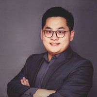 艺威 秦 Email