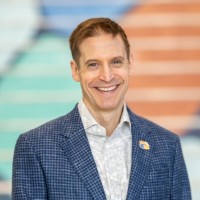 Email e telefono di Brian Chess