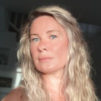Natalia Guseva Email