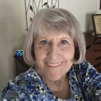 LiveBinders Employee Linda Houle's profile photo