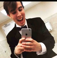 The Cheesecake Factory Employee Dillon Larson's profile photo