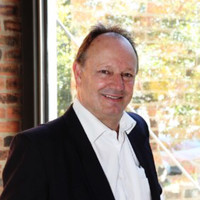 E-mail e número de telefone de Wayne Duvenage