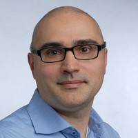 Email e telefono di Eric Bouzigon