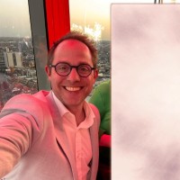 Lucas Perdoncin Email