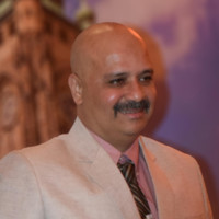 Yaumin Thakore Email & Phone Number