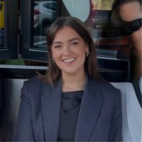 Lucy Robb Email