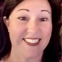 Decorworx Employee Tera Stout's profile photo