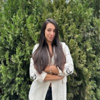 Reni Ilcheva Email