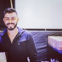 Douglas Vieira Email