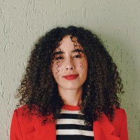 Fernanda Oliveira Email
