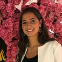 Farah Elzoheiry Email