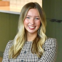 Hannah Larson Email
