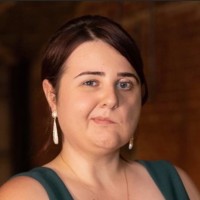 Emma Chaplin Email