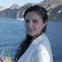 Victoria Hernandez Reynaga Email