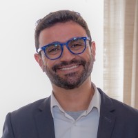 Marcelo Kneip Email