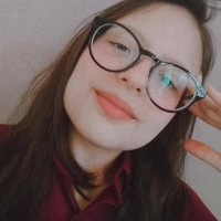 Maria Laura Fagundes Email